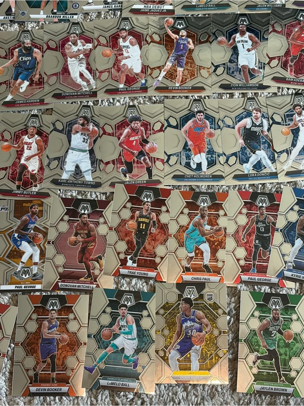Lot of 76 - 2022-25 Panini Mosaic & Phoenix basketball cards includes rookies